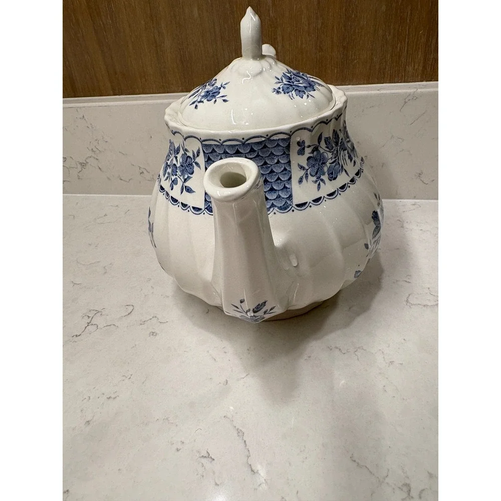 Vtg Myott Melody Teapot Blue White Floral Fine Ironstone Staffordshire England